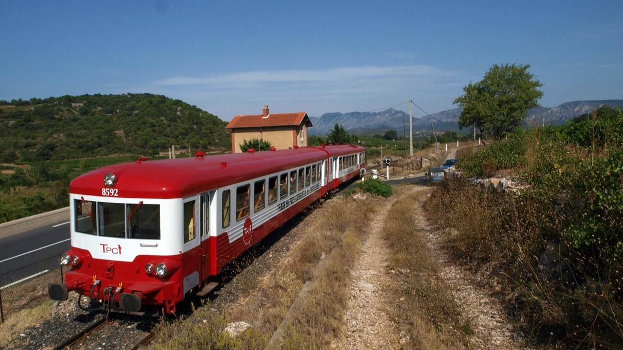 Maquette le train rouge