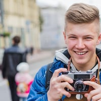 Photographe le jeune pho